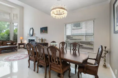 Formal dining room